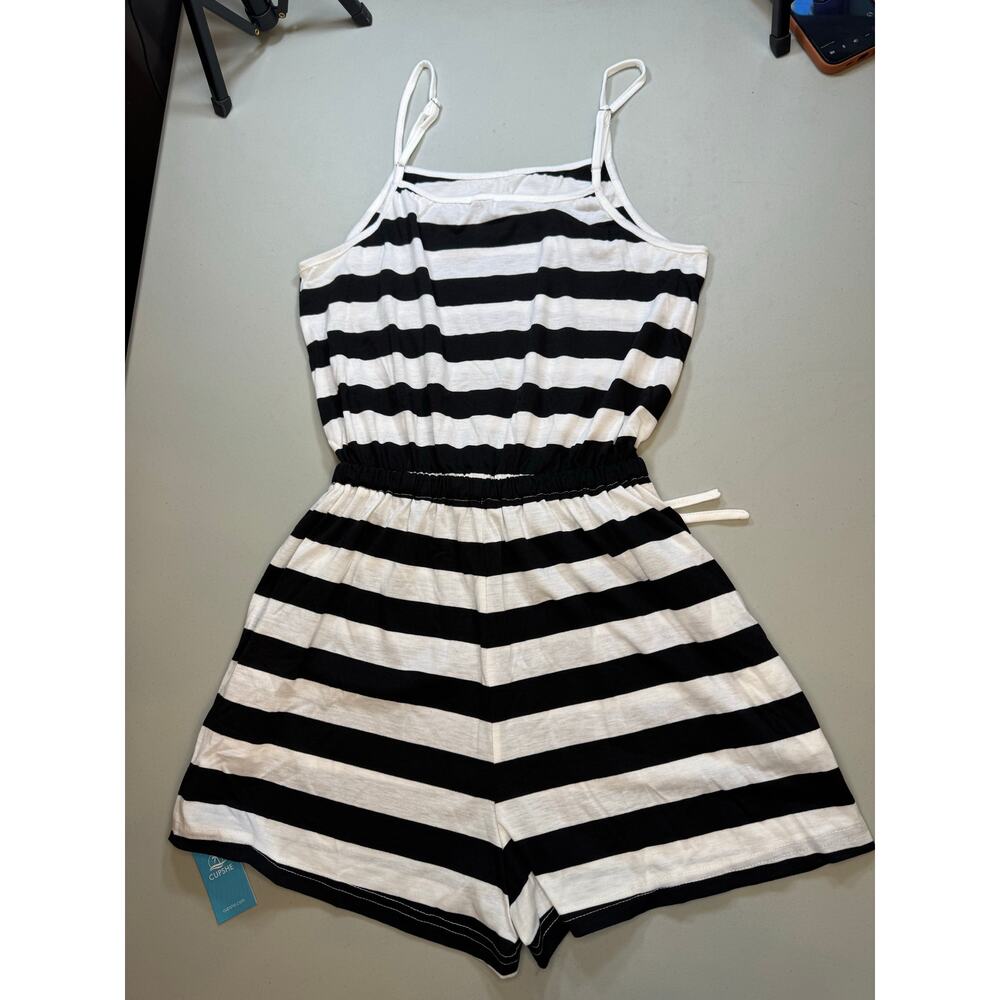 NWT Cupshe Black White Stripe Romper Cover Up Sleeveless Size Small - Picture 2 of 7